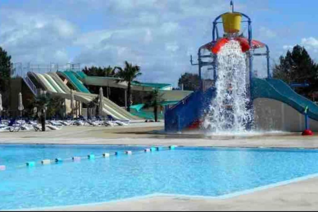 Vacances Sous Les Pins, Pres De La Mer, 6-8 Pers,Bien Equipe, Piscine Сен-Жюльен-ан-Борн Экстерьер фото